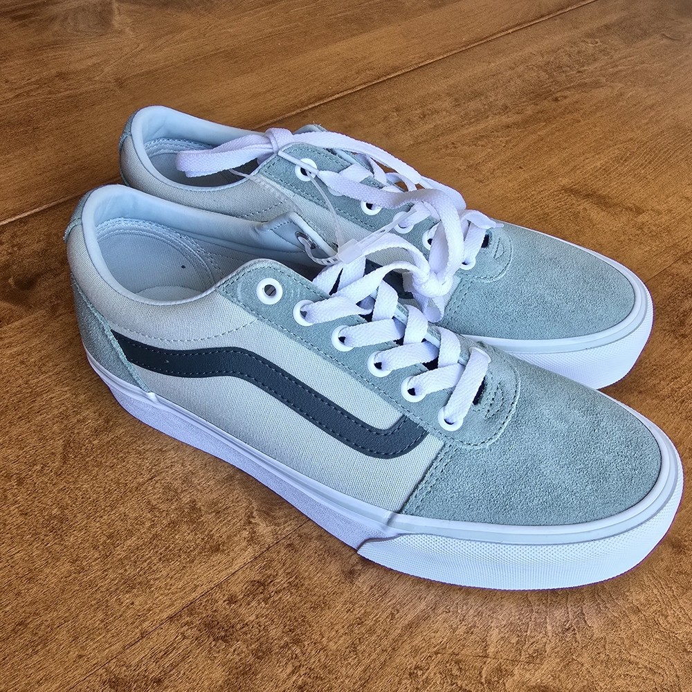 VANS Women's Platform Suede Sneakers - Green and White Size 9.5